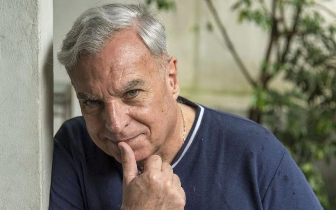 Carlos Monti contundente: “No estoy en pareja”
