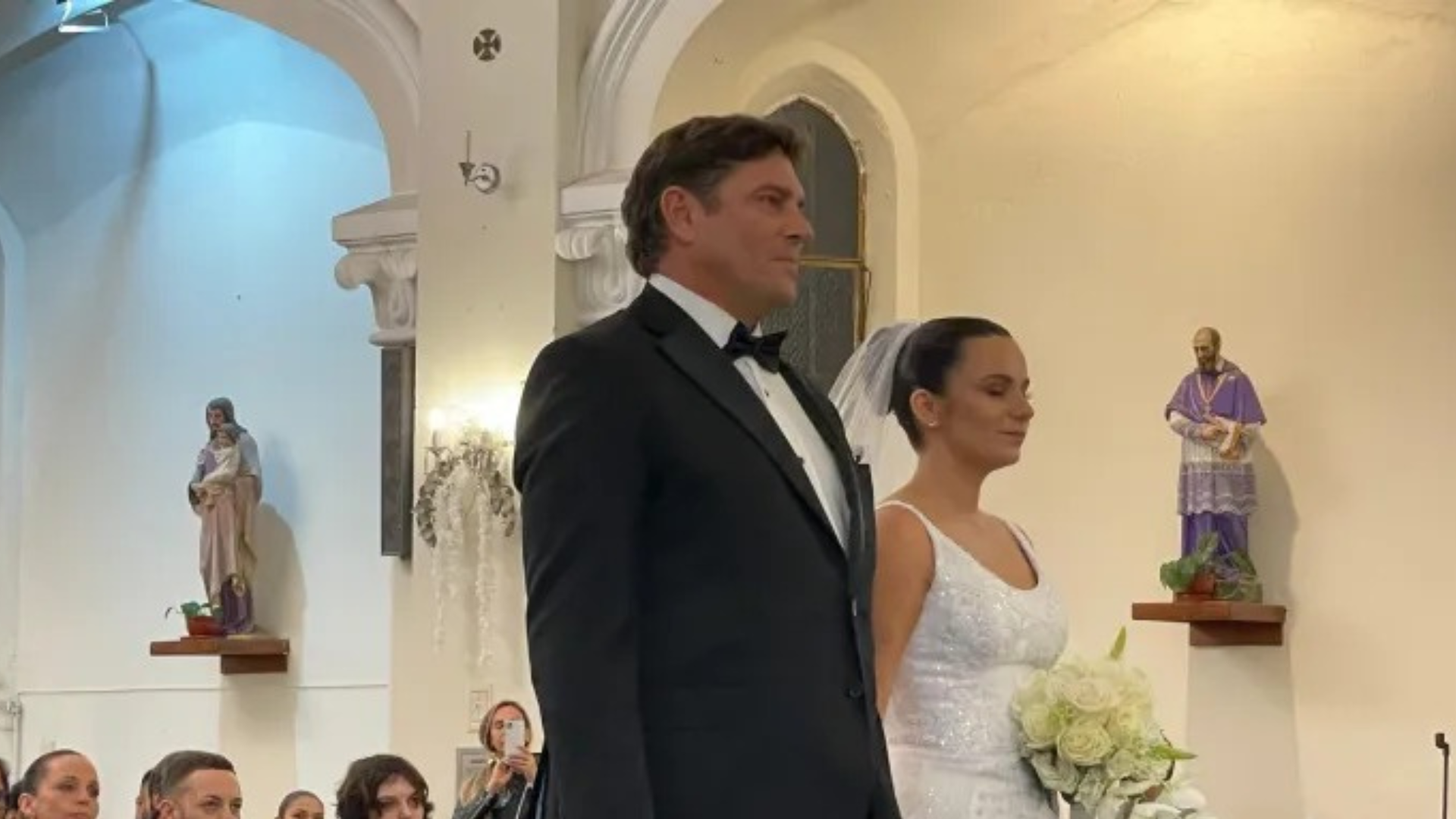 chisme_20251025_072054_0000