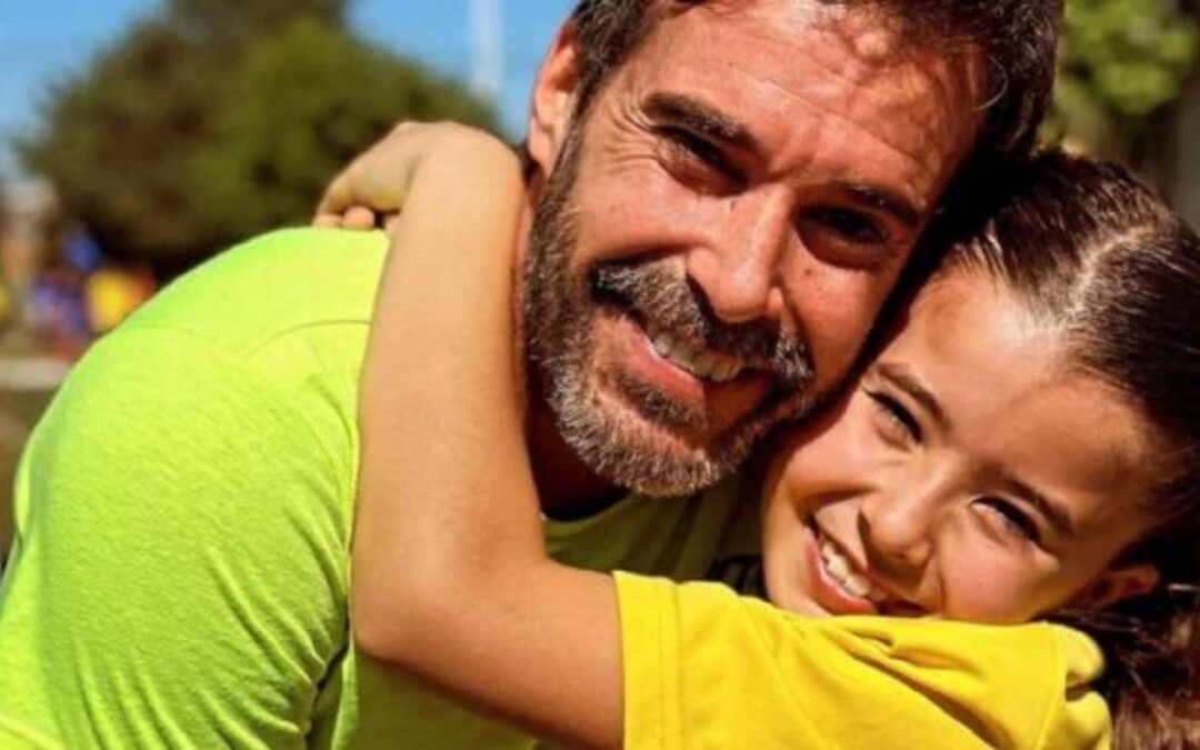 “Solo para verte así”: la frase de Nicolás Cabré dedicada a su hija que conmovió en redes