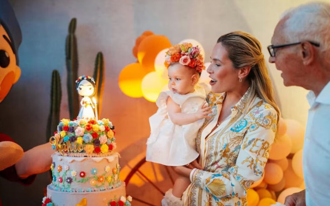 Elina Costantini celebró el primer año de Kahlo con una fiesta soñada frente al mar en Uruguay