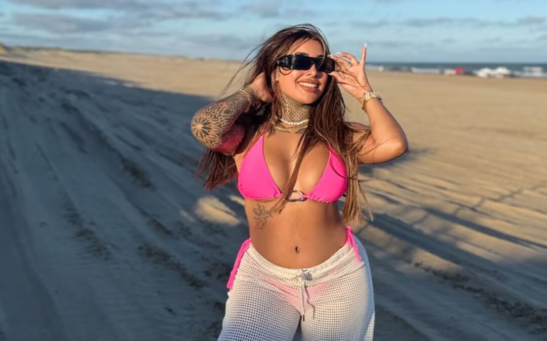 El verano especial de Tamara Báez en Pinamar: amor, playa y una escapada familiar