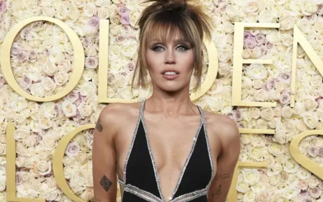 Miley Cyrus protagonizó un tenso momento con un fotógrafo en los Palm Springs International Film Awards