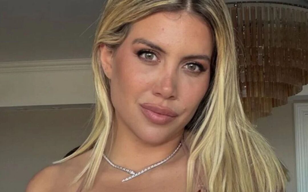 Wanda Nara recibió flores en MasterChef y despertó rumores de romance