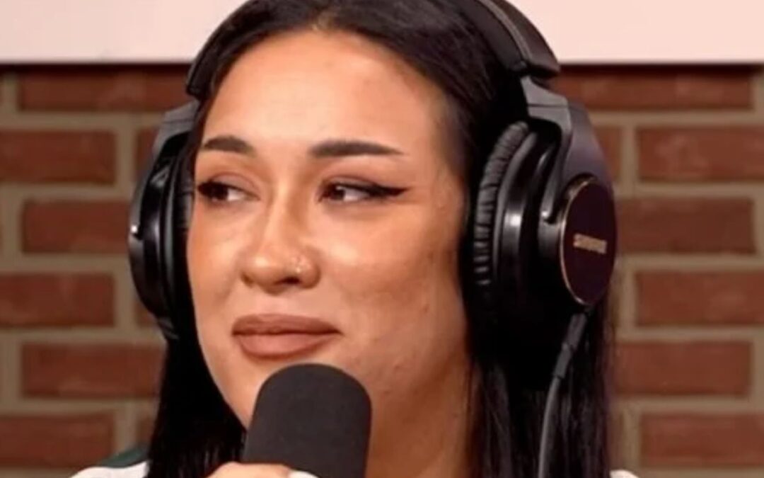 Bomba en el streaming: Evelyn Botto anunció su salida de «Tapados de Laburo»