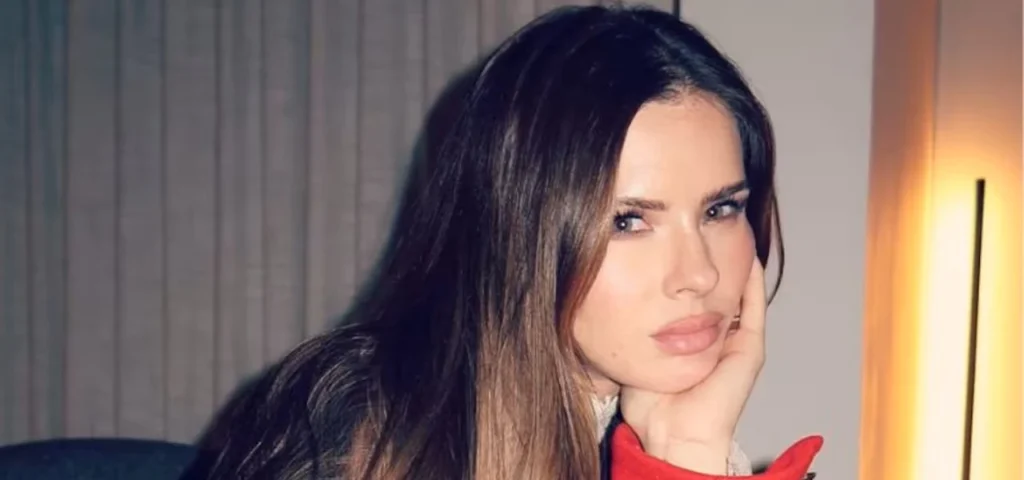 China Suárez en primer plano