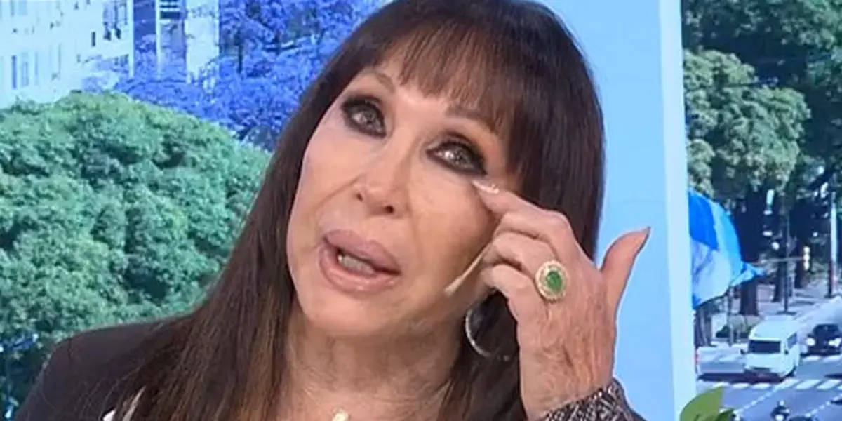 La indignación de Moria Casán por la tragedia en el colegio de Santa Fe Moria Casán llorando