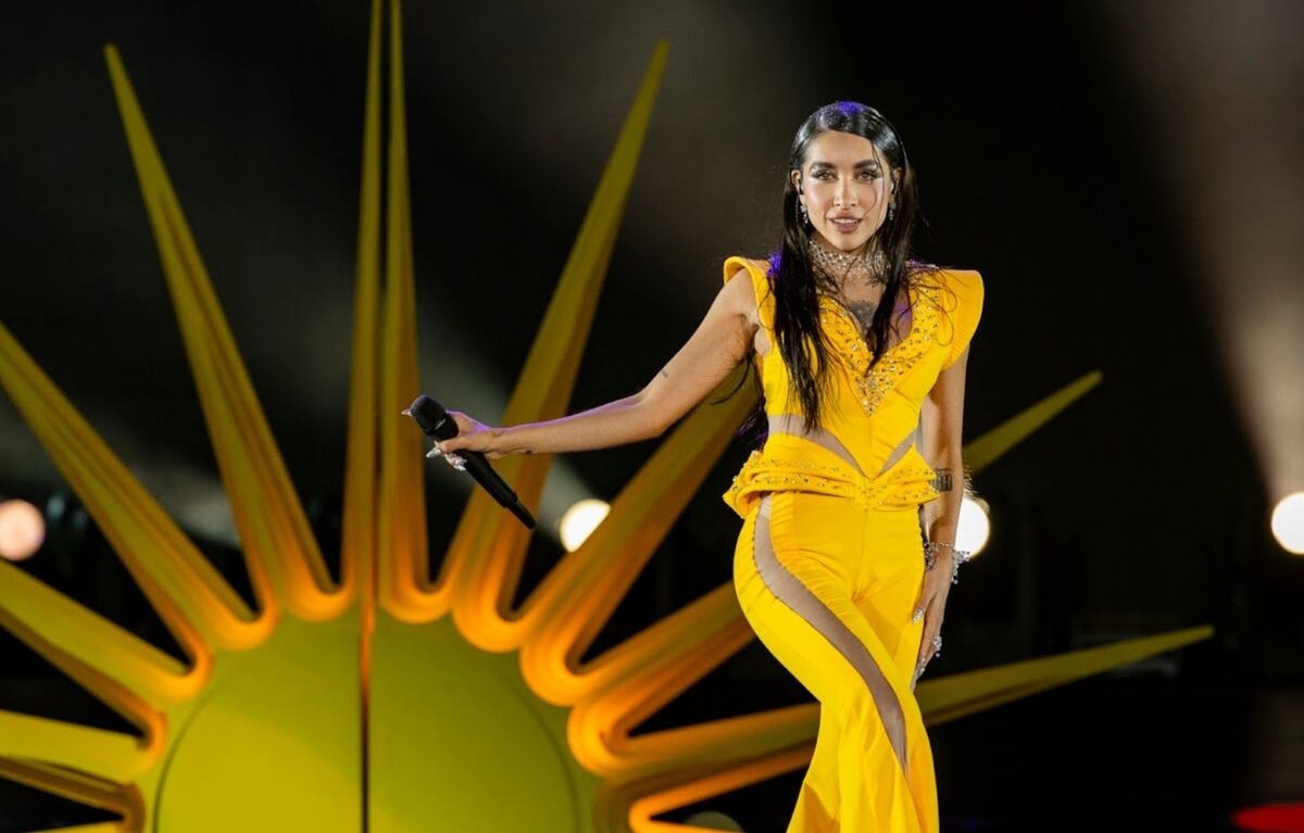 María Becerra en su primer River