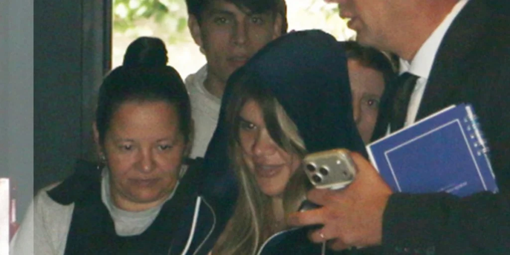 Las primeras imágenes de Morena Rial tras obtener la prisión domiciliaria