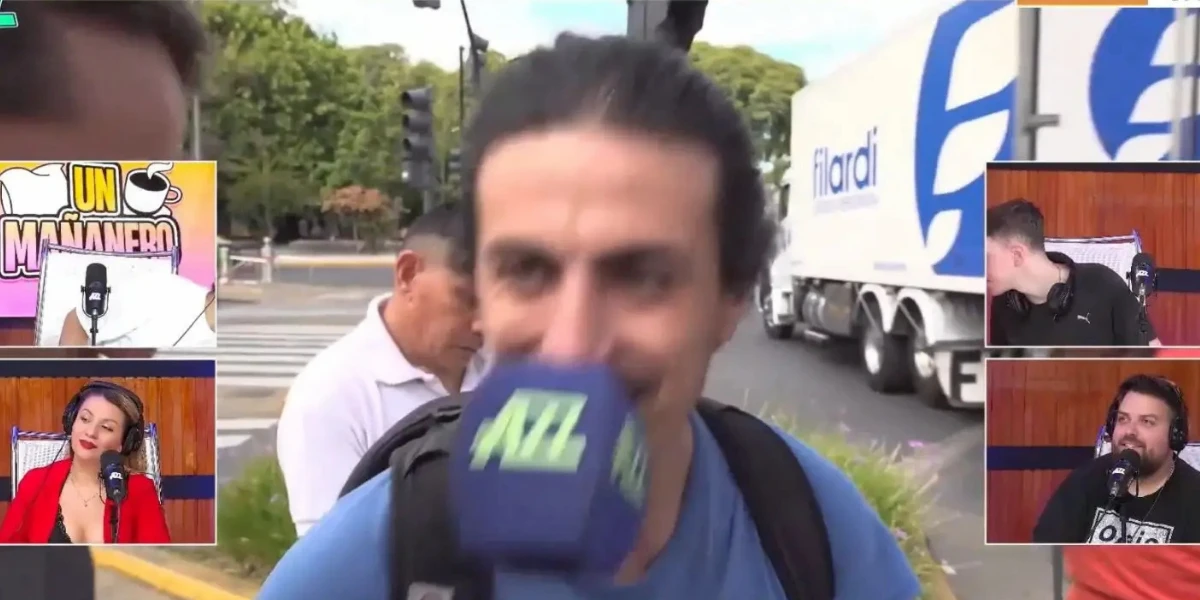 Insólito momento en vivo: un hombre mordió el micrófono de un movilero y salió corriendo
