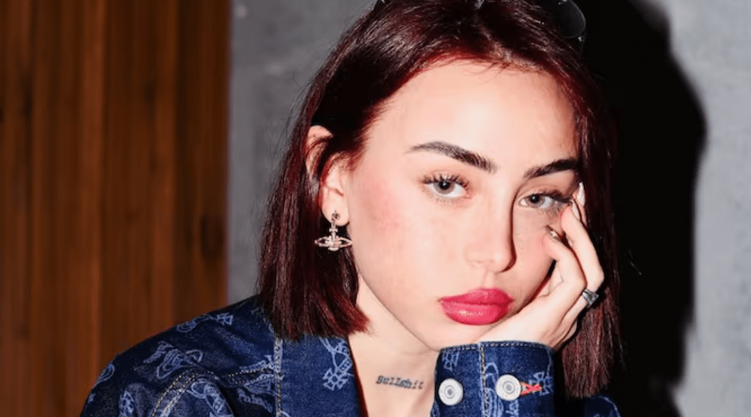 La grave denuncia de Nicki Nicole en plena guerra entre Tini y Emilia Mernes