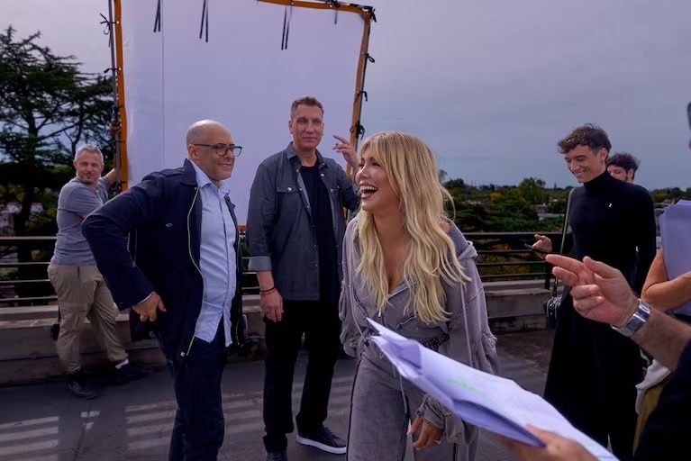 Wanda Nara grabando la serie vertical para Telefe 