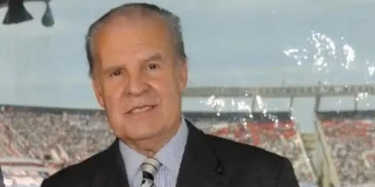 Julio Ricardo en la cancha de River