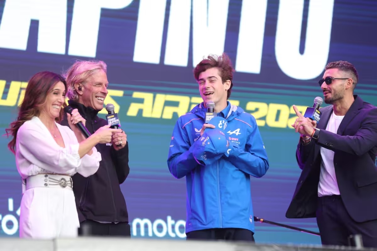 Franco Colapinto junto a Nicolás Occhiato