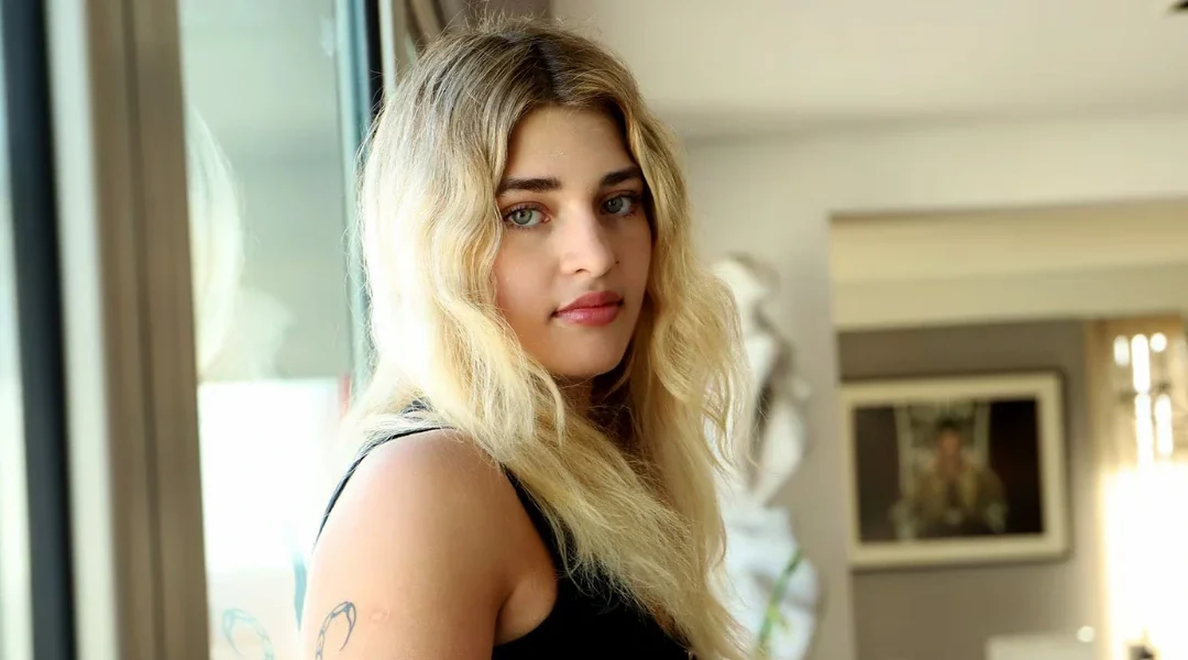Marta Fort confesó que recibe mensajes de su papá Ricardo tras afirmar que lo “vieron” por su edificio