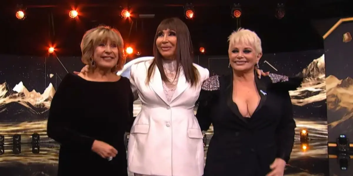 Georgina Barbarossa, Moria Casán y Carmen Barbieri en los Martín Fierro 2026.
