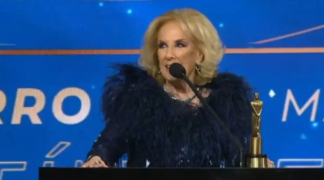 Aseguran que Mirtha Legrand podría no ir a los Martín Fierro porque alguien quiere impedir que vaya
