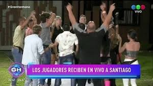 Los participantes de Gran Hermano recibieron a Santiago Del Moro 