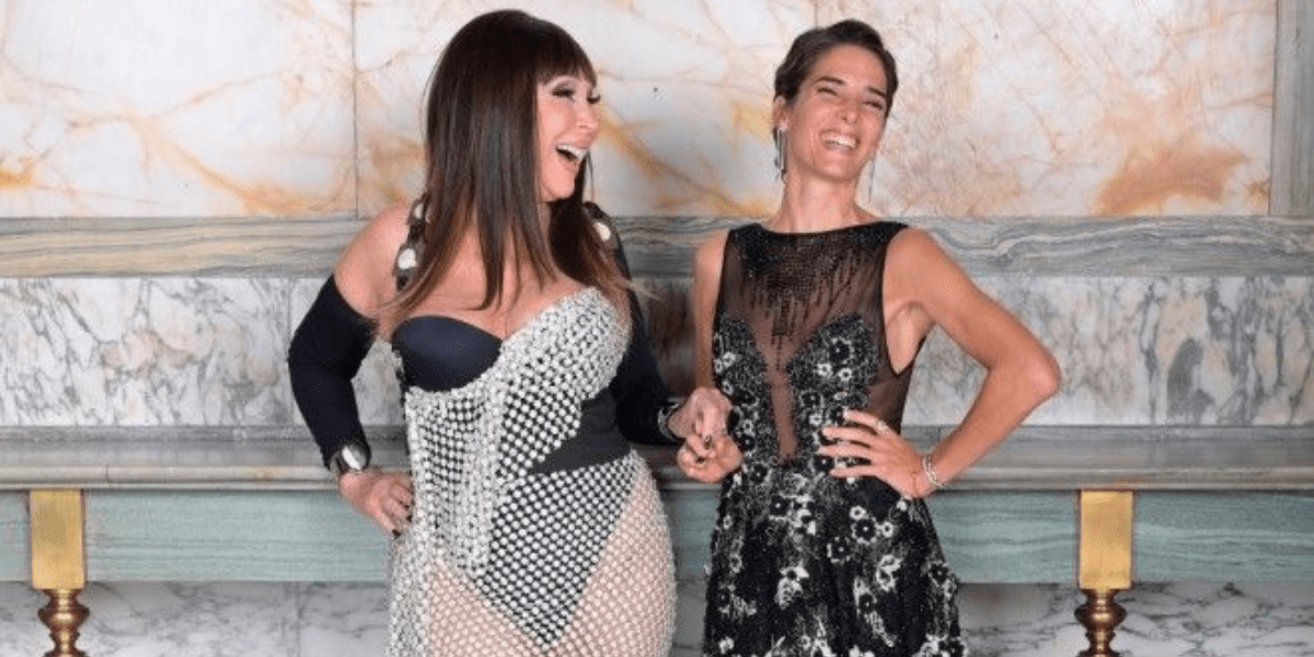 Juana Viale junto a Moria Casán
