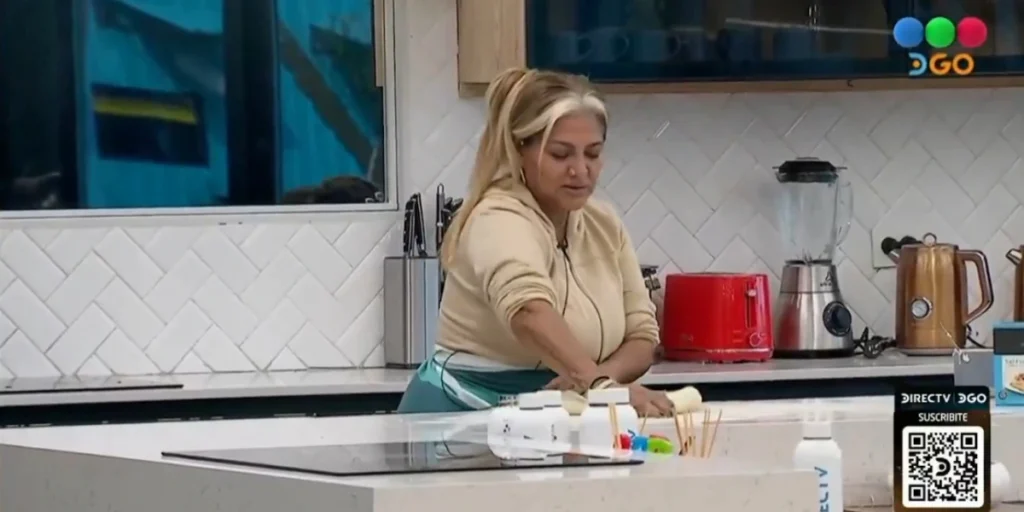 El aberrante error higiénico de Gladys La Bomba Tucumana en la cocina que podría sacarla de la peor forma de Gran Hermano