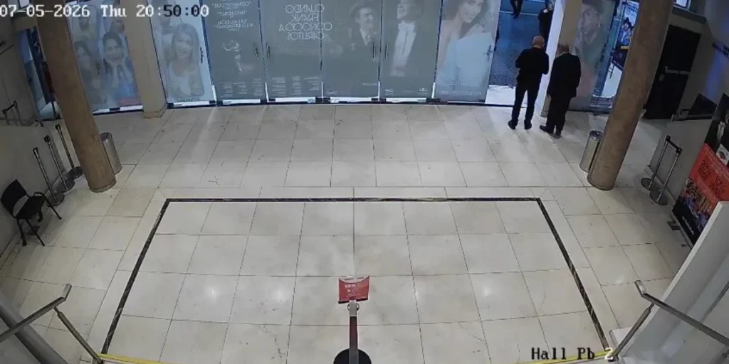 El escalofriante video de una puerta estallando en el Multitabaris que despertó rumores de fantasmas