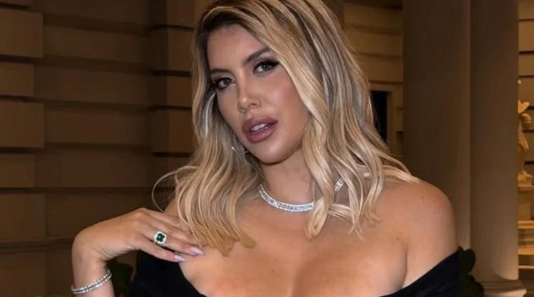 Se rompió Wanda Nara: recibió un inesperado mensaje en su hotel y no pudo aguantar