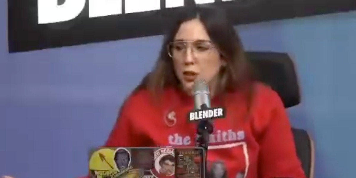 Fiorela Sargenti en vivo en Blender