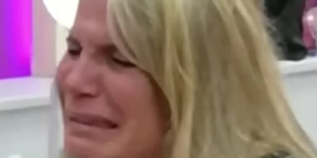 Chula de GH llorando