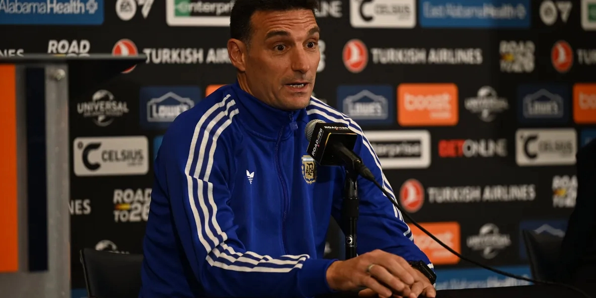 Escándalo total en la Selección: echaron a TN de la conferencia de Scaloni y nadie explicó por qué Lionel Scaloni DT Selección Argentina
