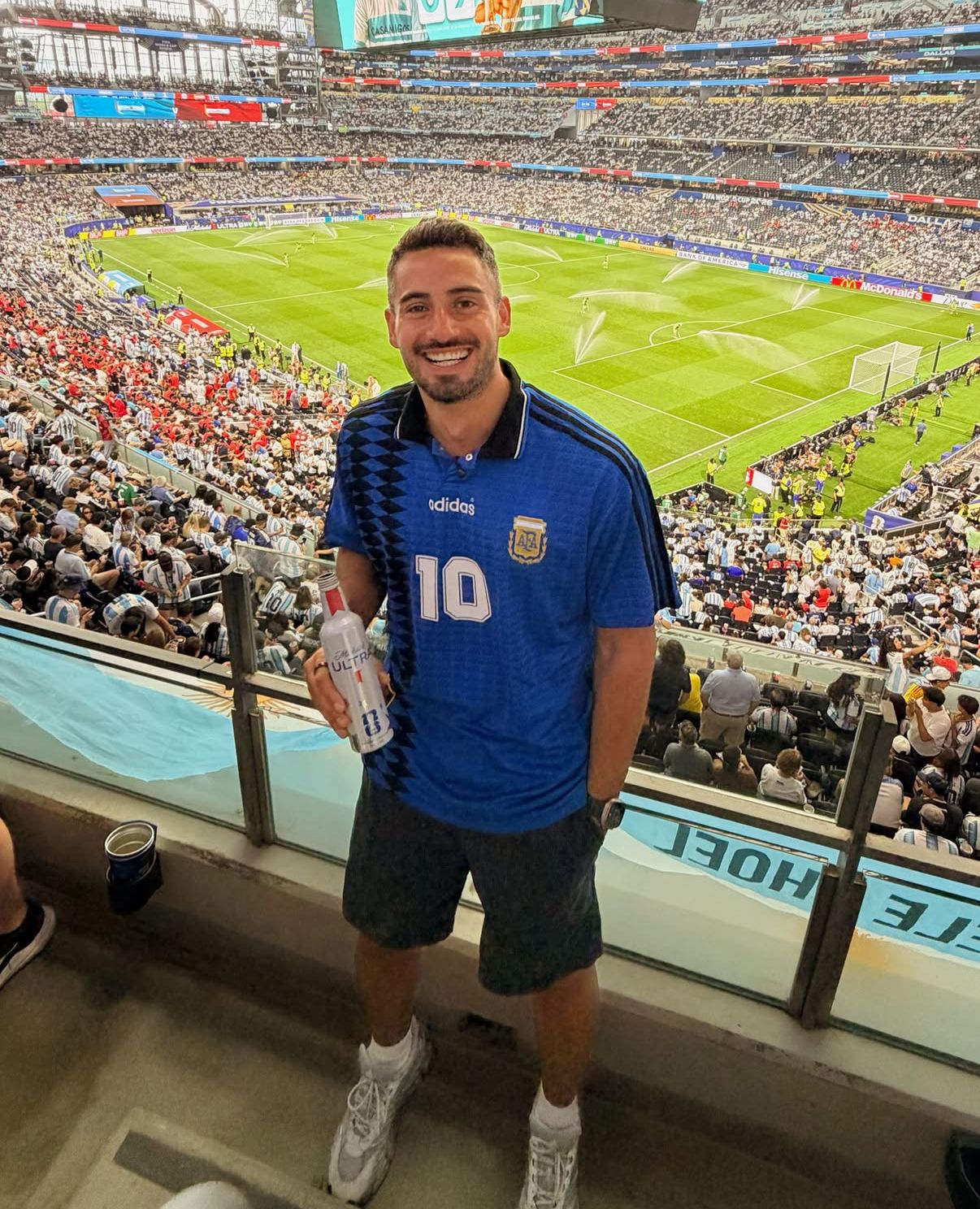 Nicolás Occhiato en la cobertura del Mundial 2026