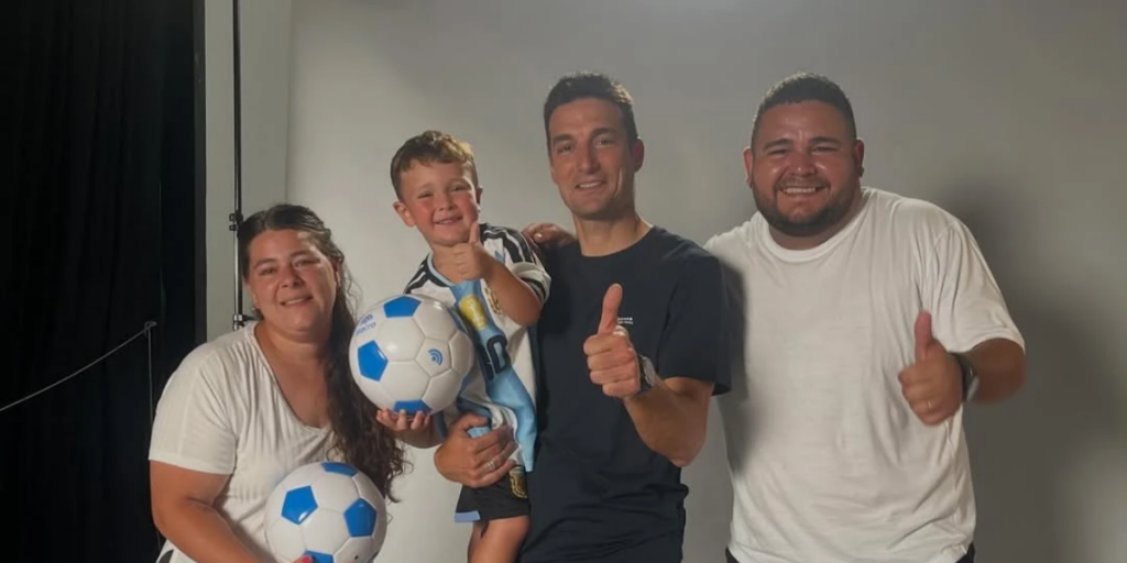 Lionel Scaloni cumplió el sueño de Salvador Goñi, un nene de 4 años