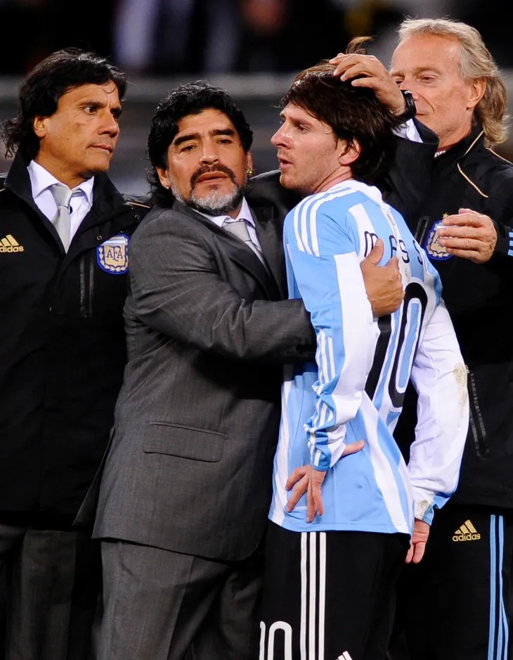 Claudia Villafañe  reveló lo que pensaba Diego Maradona sobre Lionel Messi