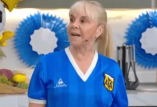 Claudia Villafañe  contó su cábala para ver a la Selección Argentina