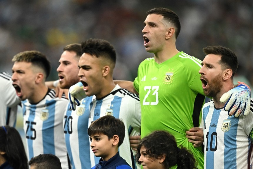 Los jugadores de la Selección cantaran el himno el domingo a las 12