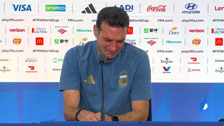 El llanto de Lionel Scaloni tras perder la final del Mundial  2026	