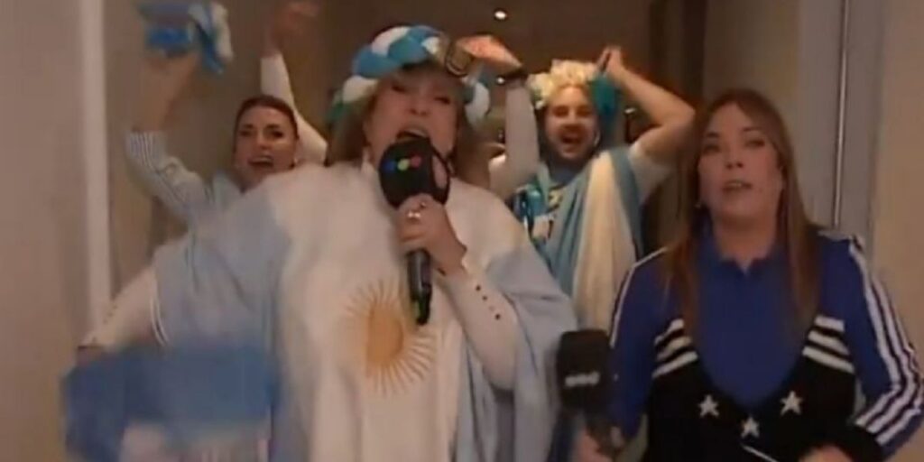 Se accidentó Georgina Barbarossa en vivo a lo Andrea del Boca