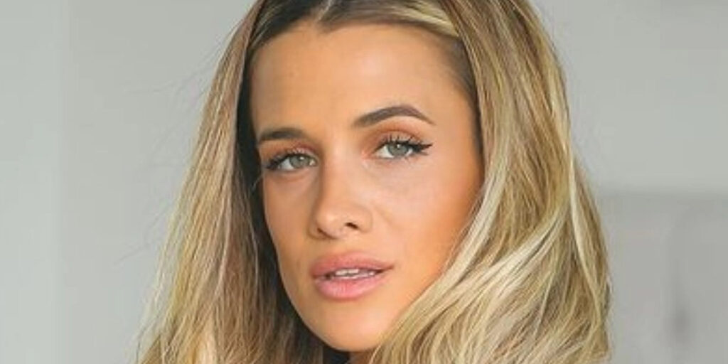 Cami Homs (1)