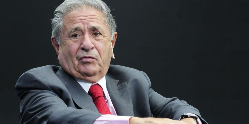 Eduardo Duhalde (1)