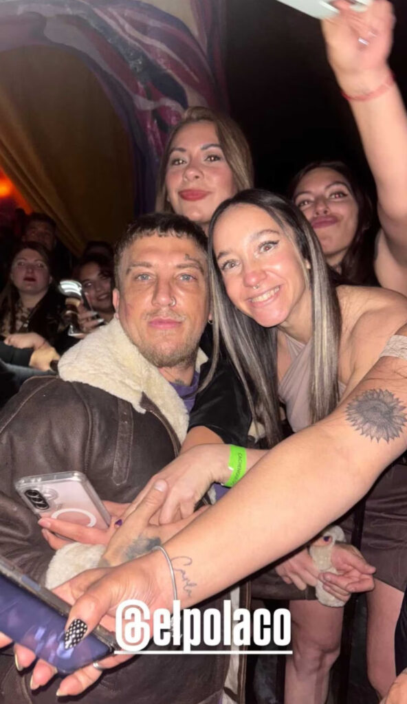 Pola