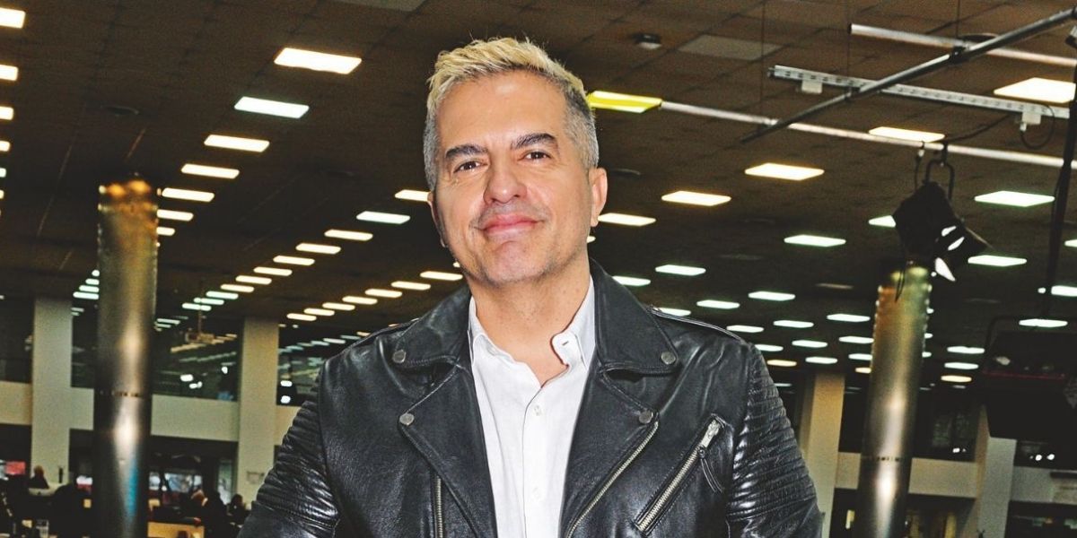 Ángel de Brito acusó de “robo” y falta de rigor al programa de Flor de la V: la escandalosa trama Ángel de Brito acusó de "robo" y falta de rigor al programa de Flor de la V: la escandalosa trama