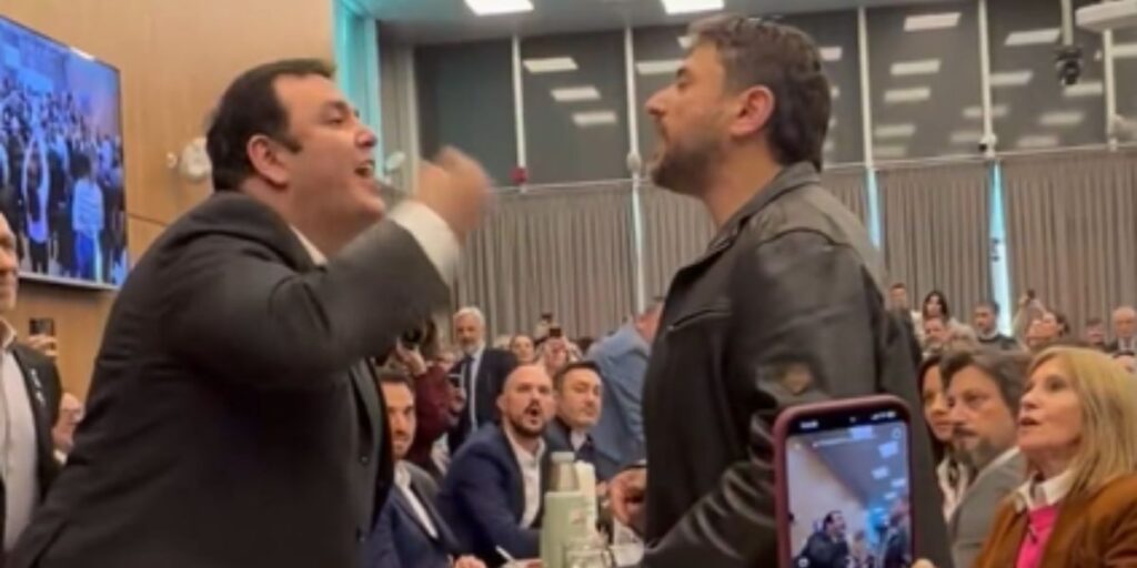 Juan Grabois contra diputados libertarios