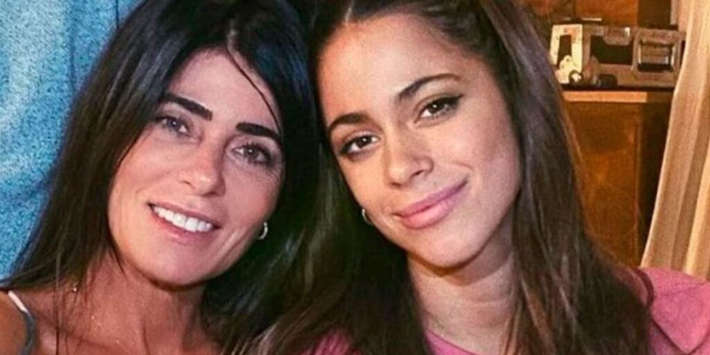 Mariana Muzlera regresó a la Argentina: la salud de Stoessel, el casamiento de Fran y el momento de Tini