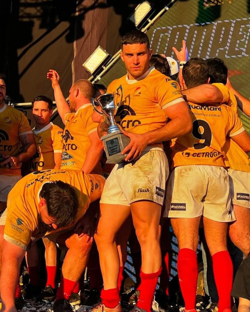 Fran Liotta, como rugbier, ganó una competencia
