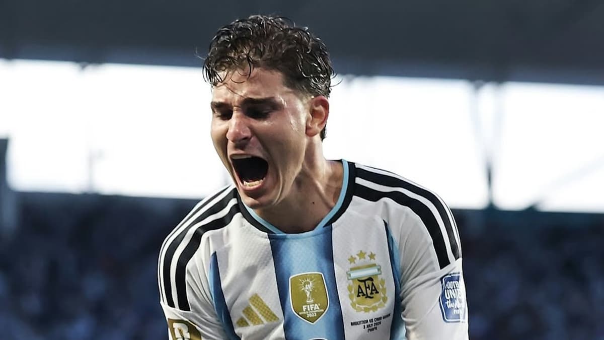 La inesperada separación de Julián Álvarez que lo dejó golpeado y con dudas sobre su futuro